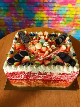 Red velvet řez s krémovým sýrem
